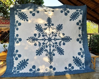 Commissioned Hawaiian quilt bedspread, Hand appliqued quilt, Tailored Bedspread, Tropical bedding, Prewashed cotton blankets, Gifts for him