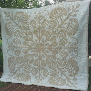 Op maat gemaakte Hawaiiaanse quilt, zelfgemaakte Hawaiiaanse sprei, Queen-California kingsize quilt, voorgewassen katoenen dekens, handgemaakte cadeaus voor oma