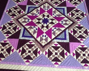 Purple medley patchwork quilt, Amish style quilt, Lavender star blanket, Cotton Quilt Bedspread, Country Home Quilt, Farmhouse Bedroom Decor