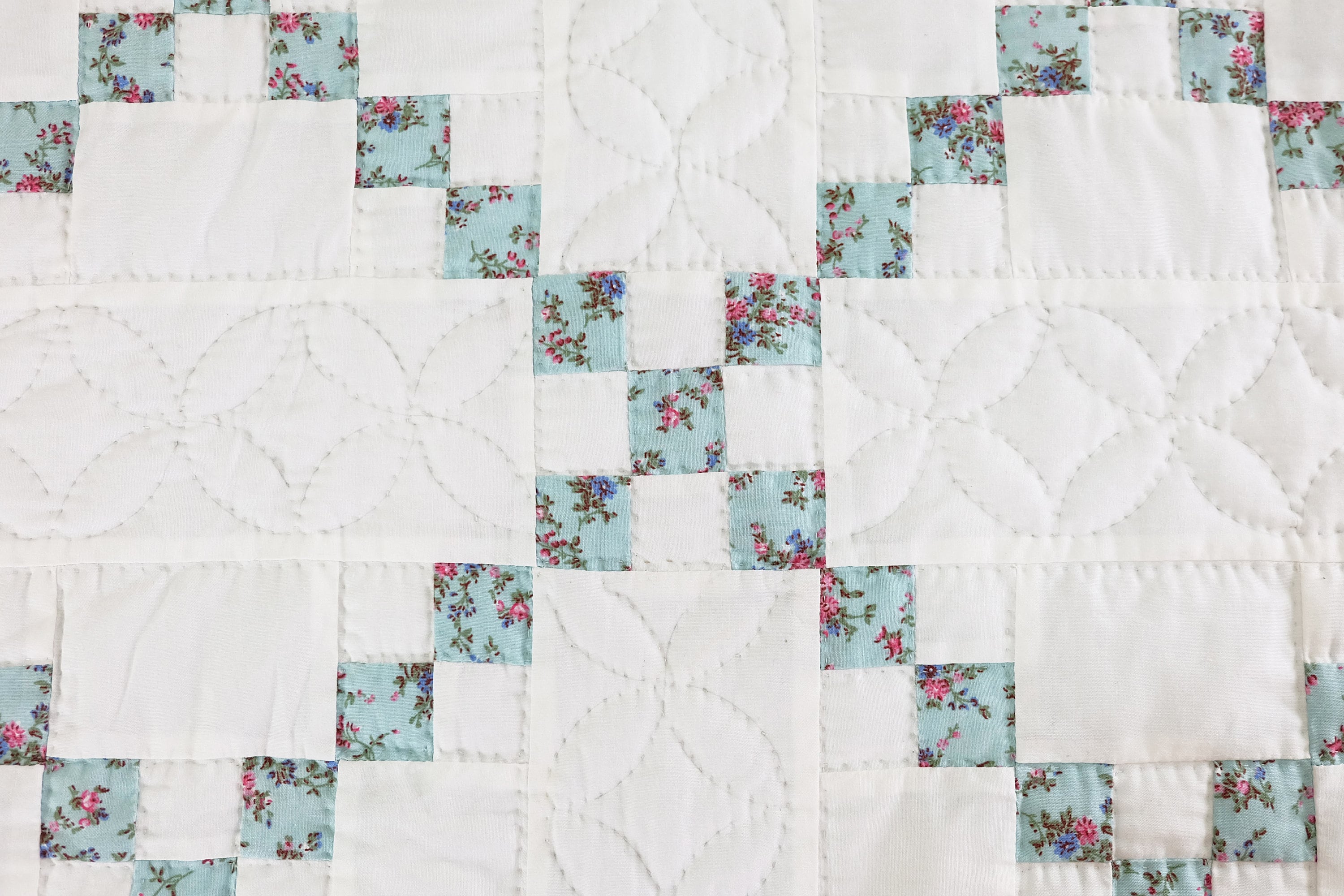 Burgoyne Surrounded Quilt Block Inspired by an Antique Quilt Etsy UK