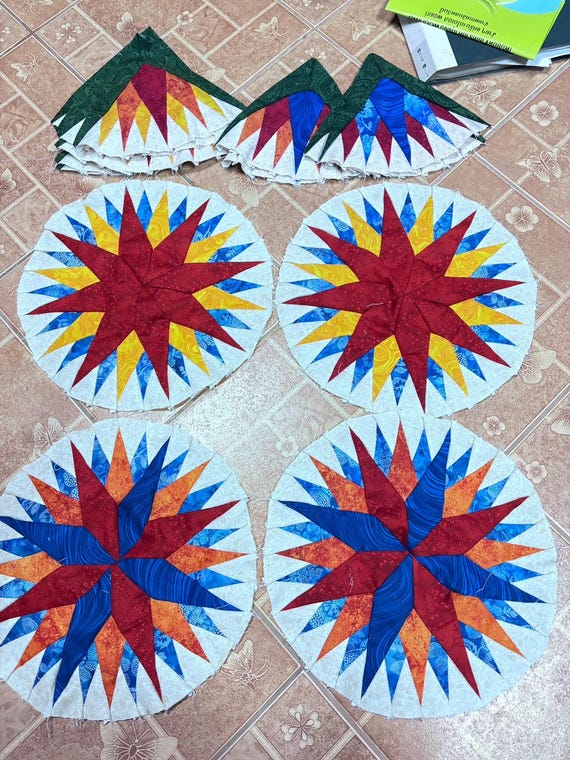 Sunflower Custom Quilt, Blumendecke, bunte gesteppte Tagesdecke, Queen-Size-Quilt, King-Size-Decke, Beige-rotes Quilt Schlafzimmerdekor