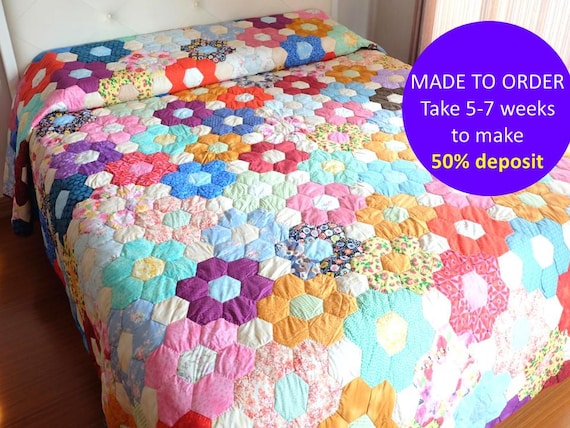 おばあちゃんの花のガーデンキルト、六角形の手作りキルト