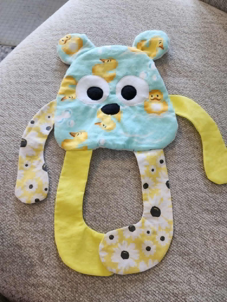 Crinkle Bunny Sensory Toy: Yellow rubber duckies Flannel, Yellow Dimple Dot Minky Lovey ASMR zdjęcie 1