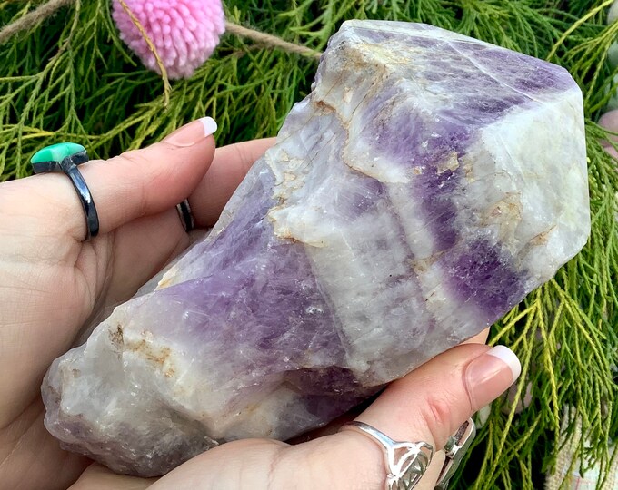 Purple Chevron Amethyst Crystal Point ~ Large 2 Lb. 2 oz. ~ 7" Long ~ Gorgeous Display ~ Feng Shui, Reiki, Altar ~ Fast & Free Shipping