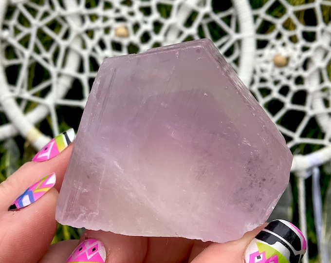 Pink Kunzite Crystal ~ 4.5 oz. ~ 2" Long ~ Museum Quality ~ Natural Gemstone ~ Sparkling Lilac Violet Color ~ Fast & Free Shipping U.S.A. ~