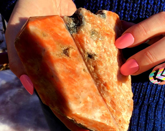 Orange Apatite Crystal ~ Large 1 Lb. 15 oz. ~ 5" Long ~ Sacral Chakra Reiki Altar Display ~ Metaphysical Home Decor ~ Fast & Free Shipping ~