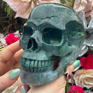 Cráneo de cristal de jaspe oceánico verde ~ Grande 2 libras 10 oz ~ 5&quot; de largo ~ Escultura tallada a mano por expertos ~ Envío rápido y gratuito, EE. UU.