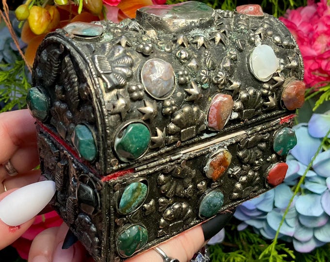 Vintage Agate Inlaid Moroccan ~ 4" Long ~ Jewelry Box ~ Moorish Dome Top w/ Semi Precious Stones ~ Handmade in Morocco, Fast & Free Shipping