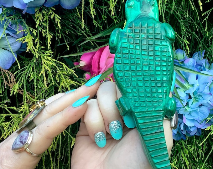 Malachite Crocodile Crystal Carving ~ 11 oz. ~ 6 1/2" Long ~ Vintage Hand Carved from Congo ~ Museum Quality ~ Fast & Free Shipping from USA