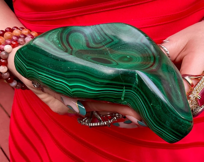 Vintage Hand Carved Malachite Bowl: Congo Green Crystal Jewelry Dish