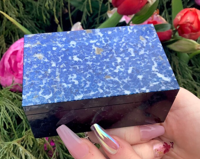 Vintage Sodalite Jewelry Box with Lid: Handmade Blue Calcite Display