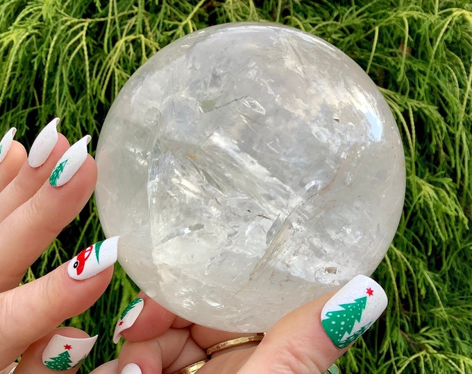 Clear Quartz Crystal Ball ~ 2 Lb. 13 oz. ~ Polished Sphere ~ 3 1/2" Wide ~ Big Beautiful Reiki, Altar, Feng Shui, Meditation Room Display