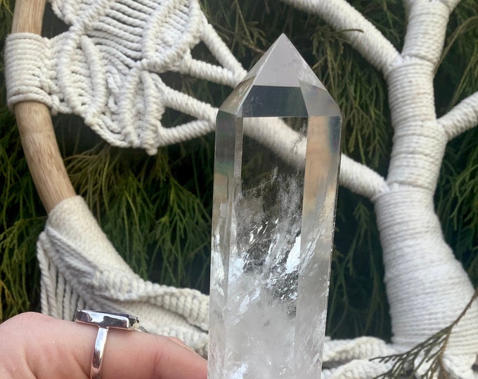 High Altitude Himalayan Clear Quartz Crystal Wand ~ Large 8 oz.  ~ 6" Long ~ Museum Quality Point ~   Sparkling Inclusions ~ Fast Shipping ~