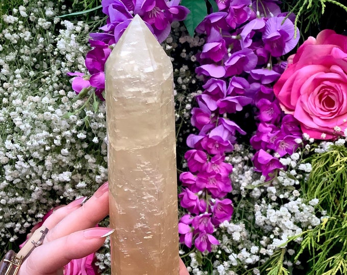 Yellow Calcite Crystal Generator ~ 12 oz. Tower ~ 6 1/2" Tall ~ Sparkling Golden Honey & Silver Inclusions ~ Altar Display ~ Fast Shipping