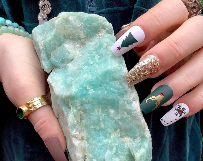 Amazonite 1 Lb. 6 oz. Gemstone Pillar Cluster ~ 6" Long ~ Free Standing Crystal Unpolished Natural ~ Beautiful Mineral Specimen Centerpiece