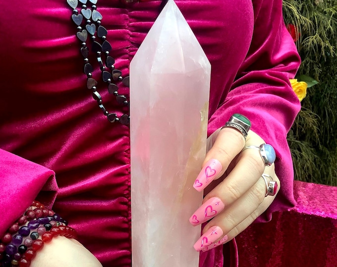 Rose Quartz Crystal Generator ~ Large 1 Lb. 14 oz. ~ 10" Tall ~ Love & Beauty Altar Display ~ Reiki, Metaphysical ~ Fast and Free Shipping ~