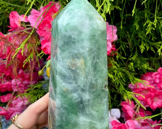 Green Fluorite Crystal Generator ~ Large 1 lb. 15 oz. ~ 6" Tall ~ White and Gold Inclusions ~ Reiki, Home Decor ~ Fast & Free Shipping, USA
