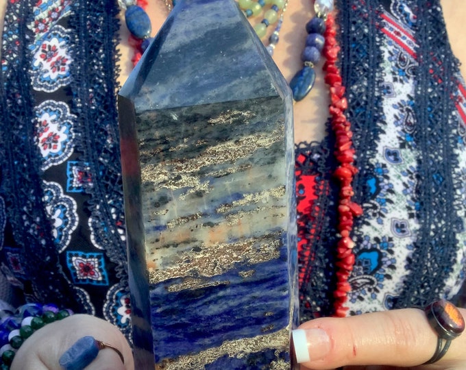 Sodalite Crystal Generator ~ Large 1 Lb. 5 oz. ~ 6" Tall ~ Sparkling White & Blue ~ Beautifully Polished High Quality ~ Self Standing Tower
