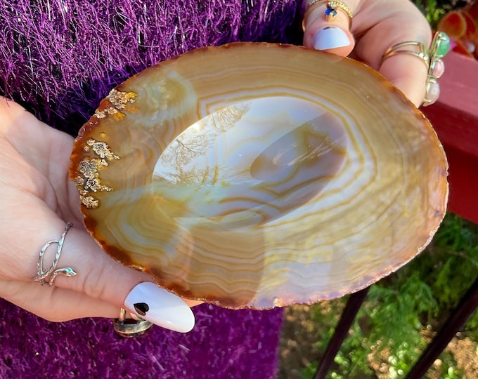 Polished Carnelian Agate Crystal Bowl: Altar Display, Jewelry Dish (5" Wide, 15 oz)