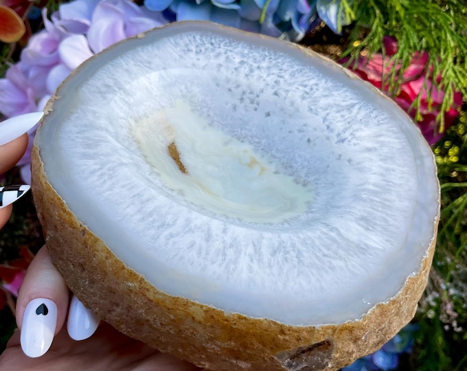 Agate & Quartz Crystal Bowl ~ Large 1 Lb. 12 oz. ~ 5" Wide ~ Natural Polished Mineral Gemstone Jewelry Dish ~ Altar Display ~ Fast Shipping