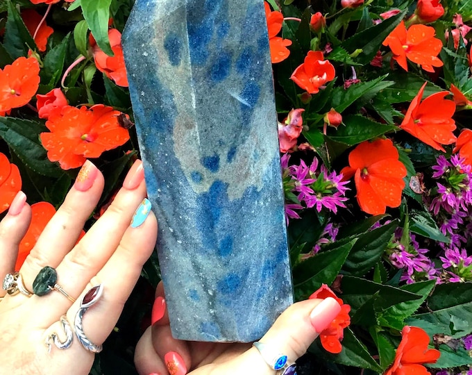 K2 Azurite Granite Crystal Generator: 7" Tower, Indigo Blue