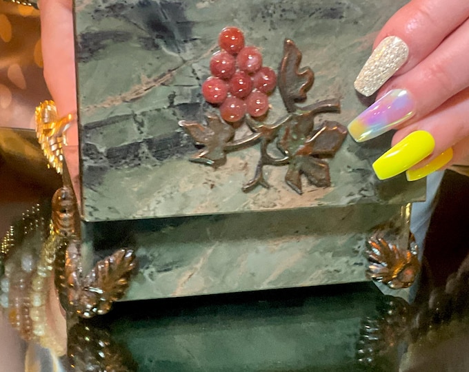 Serpentine Jewelry Box ~ 4 1/2" Long ~ Hand Crafted Vintage Display Colorful Green & Black Colors