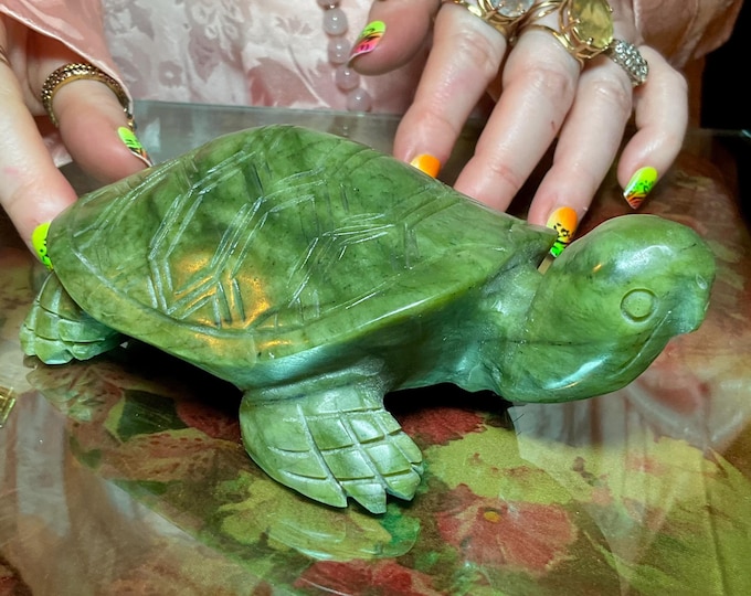 Vintage Jade Turtle 1 Lb. 6 oz. Carving ~ 6" Long ~ Hand Carved ~ Stunning Museum Quality Polished Specimen ~Gorgeous Green Mineral