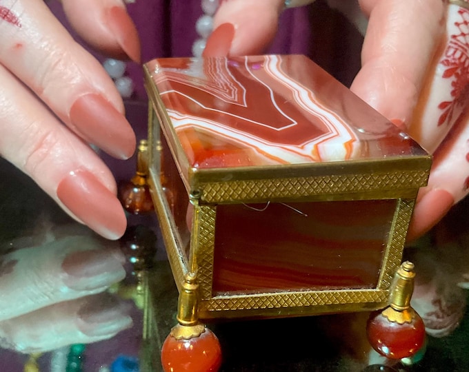 Antique French Banded Agate Ormolu Jewelry Box~ 2 1/4" Long ~ Handmade Vintage Gold Gilt Metal Display Box ~ Swirling Red & White Colors