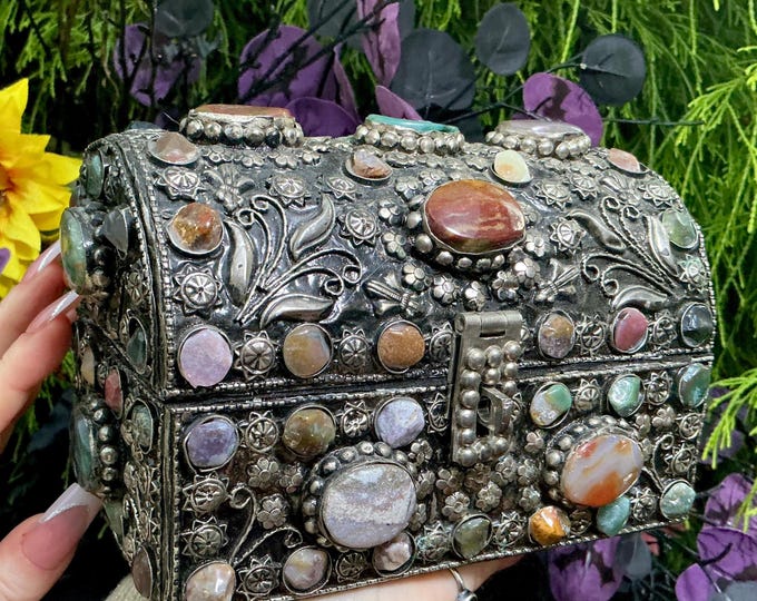 Vintage Agate Inlaid Moroccan Jewelry Box ~ Moorish Dome Top w/ Semi Precious Stones ~ 7" Long Handmade in Morocco