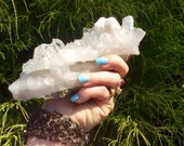 1 LB 14.3 oz Water Clear Empathic Warrior Quartz Crystal Black Phantoms Meditation, Yoga, Reiki, Feng Shui, Zen, Home, Gift, Office