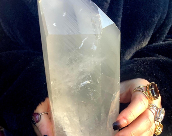 Clear Quartz BRAZILIAN Crystal Generator ~ 4 Lb. 4 oz. ~ 8" Tall ~ Large Gem Cut Point ~ Sparkling Colorful Silver Pyramid Prism Inclusions