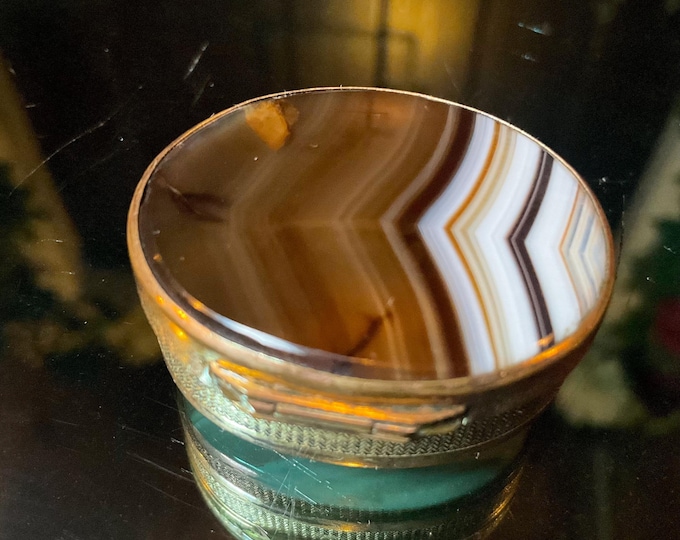 Banded Agate Carnelian Vintage Double Sided Pill Box / Snuff Box ~ 1 1/2" Long ~ Beautiful Color, Luminosity, And Transparency