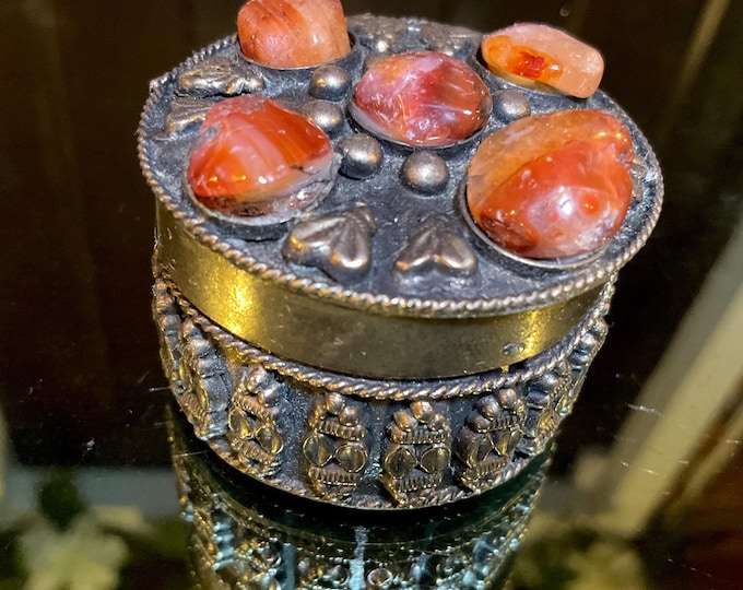 Vintage Agate Inlaid Moroccan Pill/Ring Box with Lid ~ 1 1/2" Round ~ Moorish Dome Top w/ Semi Precious Stones