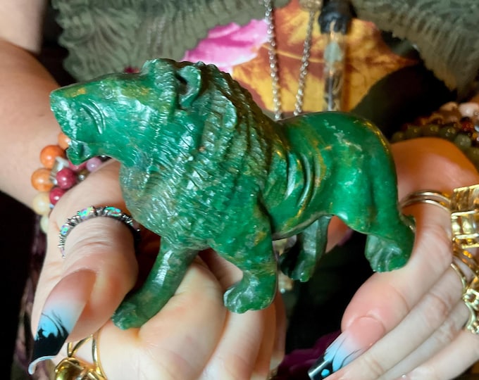 Verdite African Lion 4" Long Vintage Hand Carved Green Mineral ~ 6 oz. Zimbabwean Crystal Display