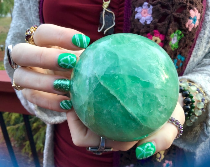 Green Fluorite Crystal Ball ~ Large 2 Lb. 5 oz. Sphere ~ 3" Wide ~ Beautiful  Reiki, Meditation Display ~ Home Decor ~ Free Shipping