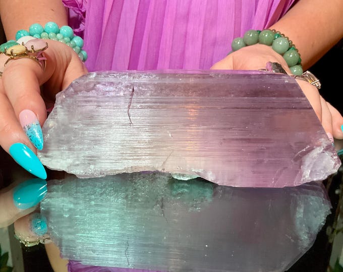 Kunzite Crystal ~ Large 1 LB. 10 oz. ~ 6" Long ~ Museum Quality Natural Gemstone ~ Sparkling Lilac Pink Violet Color Transparent High Luster