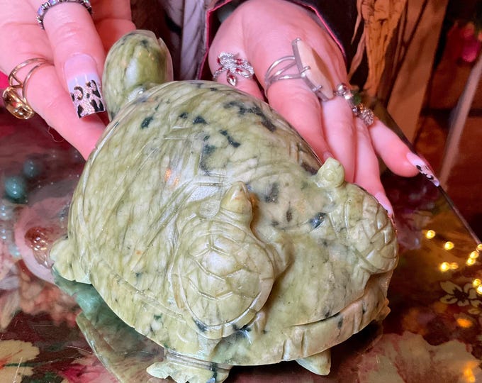 Vintage Jade Turtle with 2 Babies 2 Lb. 8 oz. Hand Carved ~ 5 1/2" Long ~ Stunning Museum Quality ~ Gorgeous Green Gemstone