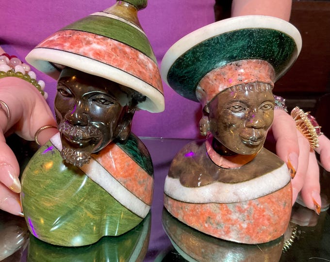 Vintage Serpentine Hand Carved Zimbabwean Couple Sculpture ~ 5 1/2" Tall ~ Swirling Green, White, Red & Black Colors ~ Museum Quality