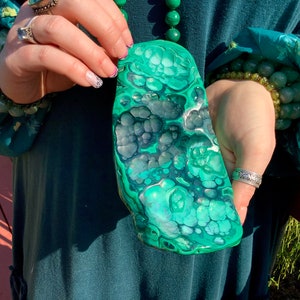 Malachite Freeform Crystal ~ Large 1 Lb. 6 oz. ~ Swirling Bullseye Patterns ~ 6 1/2&quot; Long ~ Beautiful Polished Green Mineral Specimen, Congo