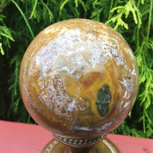 Bola de cristal de jaspe oceánico amarillo ~ Grande 1 libra 5 oz ~ 3&quot; de ancho ~ Colores dorado, blanco y verde ~ Envío rápido y gratuito, EE. UU. + Envío internacional ~