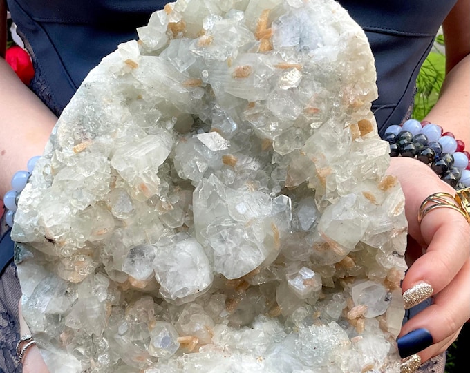 Ultra Clear Apophyllite Crystal Cluster ~ Large 6 Lb. ~ 7" Tall ~ Crown Chakra Reiki Healing Altar Display ~ Sparkly Metaphysical Home Decor