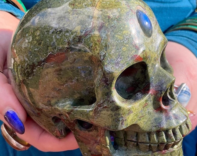 Dragon Bloodstone Crystal Skull w/ Labradorite 3rd Eye ~ Large 3 Lb. 9 oz ~ 5" Long ~ Stunning Metaphysical Home Decor, Altar Display, Reiki