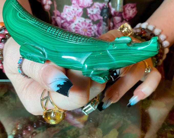 Malachite African 5 oz. Alligator ~ 5" Long ~ Vintage Congo Display Animal Totem ~ Gorgeous Hand Carved Green Mineral