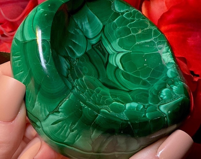 Malachite Crystal Bowl ~ 14 oz. ~ 3 1/2" Long ~ Vintage Hand Carved Jewelry Dish ~ Beautiful Green Colorful Swirling Bulls Eye Patterns