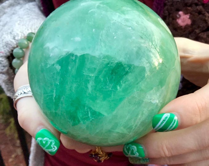 Green Fluorite Crystal Ball ~ Large 2 Lb. 5 oz. ~ 3" Wide ~ Heart Chakra Reiki Healing Altar Display ~ Metaphysical Home Decor ~