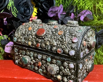 Vintage Agate Inlaid Moroccan Jewelry Box ~ Moorish Dome Top W