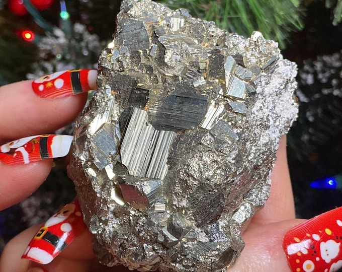 CLEARANCE! ~ Pyrite Crystal Cluster ~ Large 8 oz. ~ 2" Long ~ Super Sparkling Golden Specimen ~ Meditation Stone, Altar Feng Shui