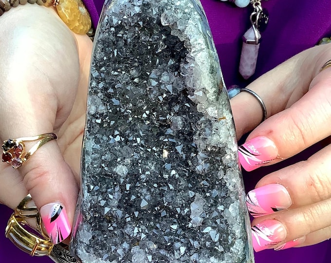 Amethyst Crystal Cluster ~ Large 1 Lb. ~ 4" Tall ~ Reiki Display ~ Beautiful Sparkling Purple Quartz Points
