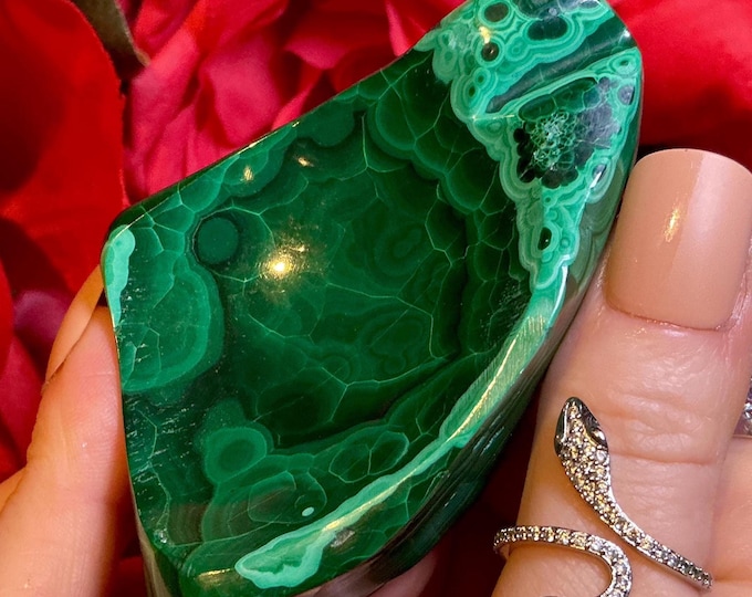Malachite Crystal Bowl ~ 7 oz. ~ 3" Long ~ Vintage Green Mineral Specimen ~ Swirling Bulls Eye Patterns ~ Fast & Free Shipping