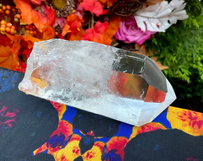 Clear Quartz Crystal ~ 7 oz. ~ 4" Long ~ Large Sparkling Clear Transparent Point ~ Meditation, Reiki Altar Display ~ Fast Shipping